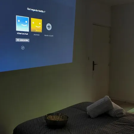 Studio Videoprojecteur & Popcorn - Proche Victoire شقة